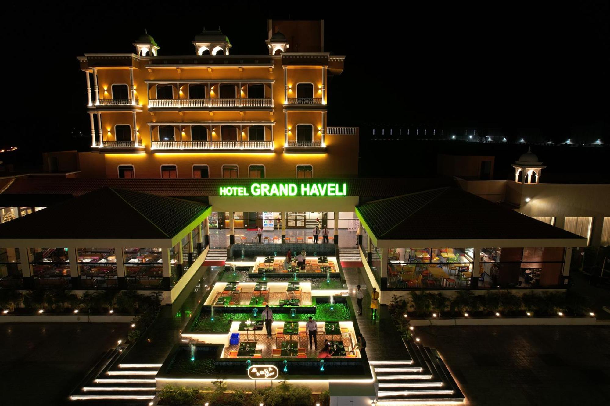 Hotel Grand Haveli Achad Exteriér fotografie